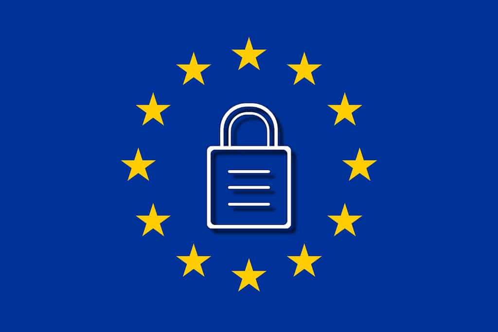 Cum aplici regulile GDPR atunci când tipărești documente la birou